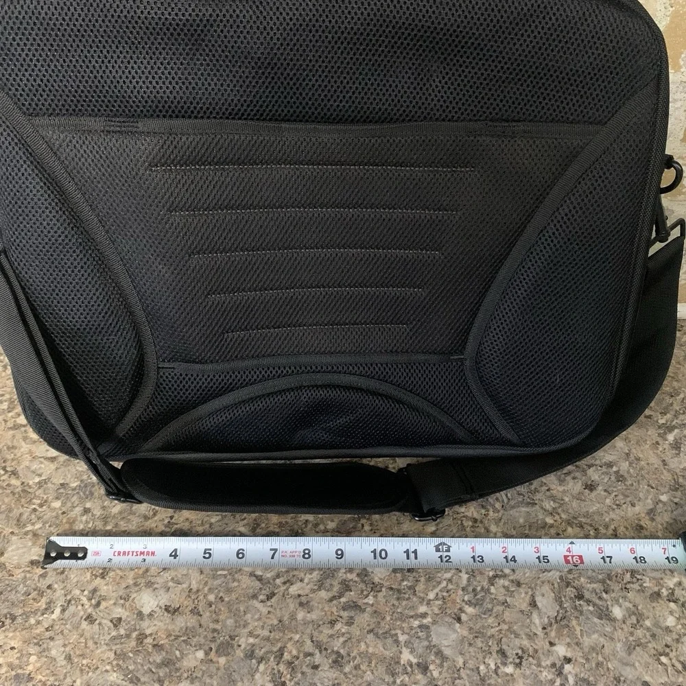 Alienware Orion M17x Messenger Bag for 17.3